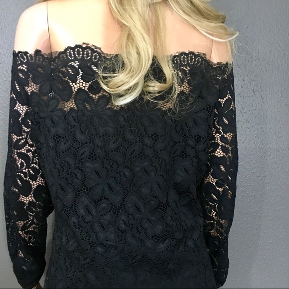 Off the shoulder lace blouse Sz 14 - Picture 3 of 5